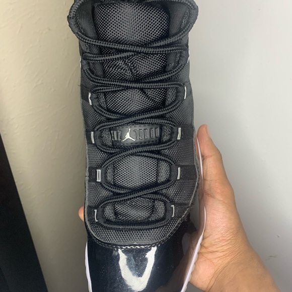 Air Jordan Jubilee 11 (SOLD) - Picture 3 of 7